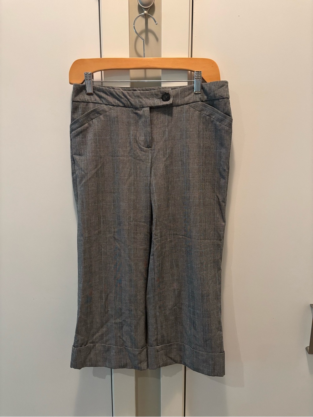 le château Gray Pinstripe Pants with Teal Trim